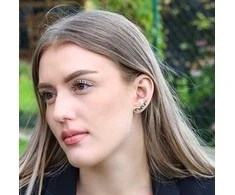 Beneto Gražūs ilgi auskarai su žaliais cirkoniais AGUP3299GR-GOLD