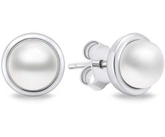 Brilio Silver Brilio Sidabrinis Elegant sidabrinis auskarai su tikrais perlais EA626W