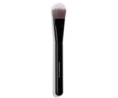 Chanel Les Pinceaux Foundation , 1 piece