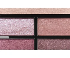 Chanel Les Beiges Healthy Glow natūralių akių šešėlių paletė, 4,5 g