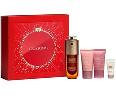 „Clarins Double Serums“ – kompleksinis, senėjimą stabdantis koncentratas