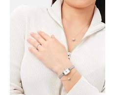 Daniel Wellington Stilingas plieno karoliai su blizgančiu kamuoliuku Pavé DW00400655