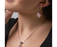 Delicate Hidden Passion earrings with pink Lampglas pearl ECH1/CHI