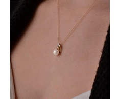 Evolution Group Charming auksinis pakabukas with real pearl and dazzling diamonds 92PB00051