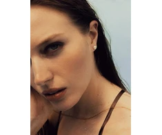 Furiosa Steel studs with a genuine baroque pearl SE-OYSTERDOTS-S