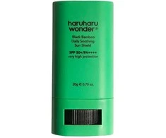 Haruharu Wonder - Juodas bambukinis kasdienis raminamasis apsauginis kremas nuo saulės SPF50 PA++++ - Juoda - 20 g