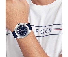 Laikrodis TOMMY HILFIGER 1792134. Kwarcowy, Kolor mėlyna. Mężczyzna.