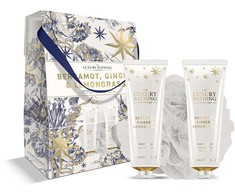 The Luxury Bathing Kūno priežiūros rinkinys dovanų dėžutėje. Bergamotė, imbieras ir citrinžolė. 3 vnt.