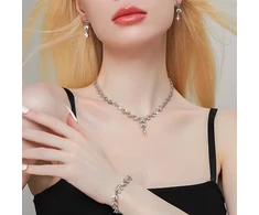 Troli Dazzling crystal jewelry set (pakabukas, bracelet, earrings)