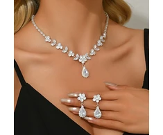 Troli Set of charming jewelry with zircons (pakabukas, earrings)