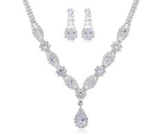Troli Set of elegant jewelry with crystals (pakabukas, earrings)