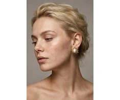 Victoria Walls Gold-plated earrings Sun with pearl Elmora Gold VWE260670G