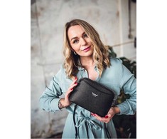 Vuch Moteriškas „Crossbody“ krepšys „Faye Juodas“.