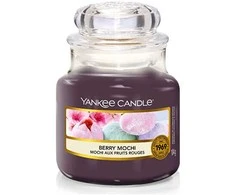 Mochi Yankee Candle uogų moči žvakė 104 g