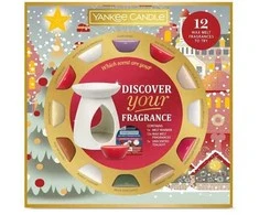 „Yankee Candle“ žvakė „Passport To The Holidays Rinkinys Fireplace“ + 1 arbatinė žvakė + 12 vaško užtaisų