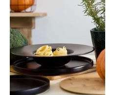 Plate Homla FAMELIO Juodas for pasta, 28 cm