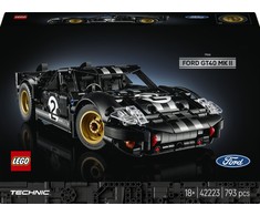 LEGO® Technic Lenktyninis automobilis 1966 Ford GT40 MKII 42223