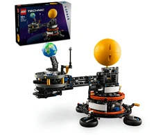 LEGO® Technic Žemė ir orbita skriejantis Mėnulis (42179)