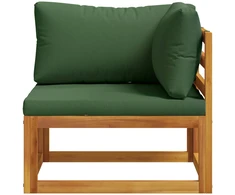 Kampinė sofa su pagalvėlėmis