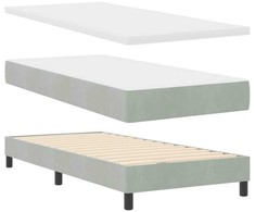 Kiemas lova su galvūgalio Šviesiai pilka 80 x 200 cm Aksomas