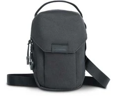 Krepšys - WANDRD X1 Crossbody Krepšys Atsparus Orui, 6 Skyrių, Juodas