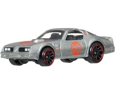 Mattel „Hot Wheels“ pakartoja klasikinį 7 metalinių transporto priemonių rinkinį „Sidabrinis Series“
