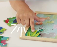 Fisher Price Spalvinga medinė dėlionė Vabzdžiai miške 10 dalių