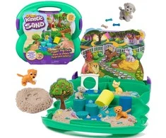 Kinetic Sand Diggin' Dog Park lagaminų rinkinys Kinetic Sand Dog Digging Park + priedai