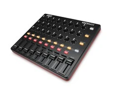 Midi kontroleris  AKAI MIDIMIX, Juodas