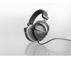 Beyerdynamic DT 770 PRO 250 Ω - closed studio ausinės