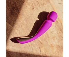Lelo Smart Wand 2 masažuoklis, vidutinio dydžio, tamsiai rožinis