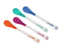 MUNCHKIN šaukšteliai reaguojantys į karštį 4 vnt. Hot Safety Spoons 4m+ 011522