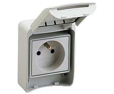 Schneider Electric Kištukinis lizdas 200 / 250V 10 / 16A 2P IP55 (81140)