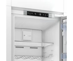 Šaldytuvas Beko BCNA306E42SN