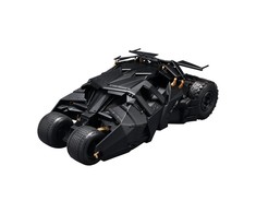 Bandai Batmobilis „Batman Begins“ 1:35 surenkamas modelis