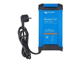 Victron Energy Prostownik Victron Mėlynas SMART IP22 24/12A (1)