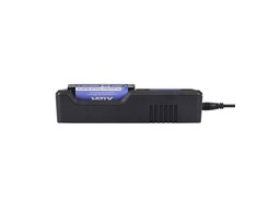 XTAR VC4 Household battery USB