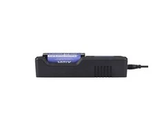 XTAR VC4 Household battery USB