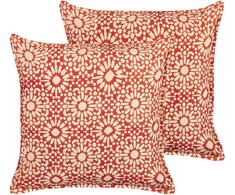Beliani Lumarko 2 medvilninės dekoratyvinės pagalvės su geometriniu raštu 45 x 45 cm raudona CEIBA!