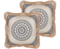 Beliani Rinkinys 2 dekoratyvinės pagalvės AGRIMONY 45 x 45 cm Juodas Rytų raštas