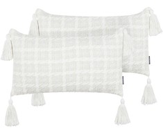 Beliani Rinkinys 2 DOURIS Pagalvėlės 30 x 60 cm Šviesiai smėlio spalvos languota