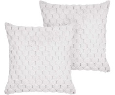 Beliani Rinkinys 2 poduszek dekoracyjnych PURSLANE Sztuczne futro 43 x 43 cm Baltas Wzór geometryczny