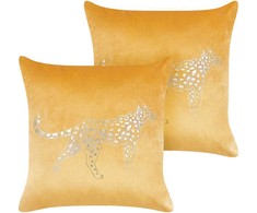Beliani Rinkinys 2 dekoratyvinės pagalvės MARULA Velvet 45 x 45 cm garstyčių gyvūnų raštas