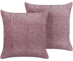 Beliani Rinkinys 2 dekoratyvinės pagalvės ROMNEYA Velvet 45 x 45 cm Rožė Gėlių raštas