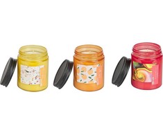 Beliani Rinkinys 3 kvapiosios žvakės FRUITY BLOOM Sojų vaškas Vaisinės natos