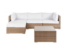 Lauko baldų komplektas Beliani Sodo kampinė sofa su staliuku 4 asmenims SANO dešininė natūralus technratanas modulinė
