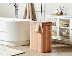 Beliani Krepšys KALUTARA Bamboo Wood Šviesiai ruda