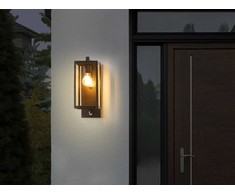 Sieninis šviestuvas Beliani Lampa ścienna ogrodowa MEGGET Z judesio jutikliu Juodas