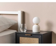 Beliani Lampa stołowa KIWI Kamień Baltas