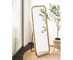 Beliani Pastatomas veidrodis MALANGE 150 cm rotango spalvos